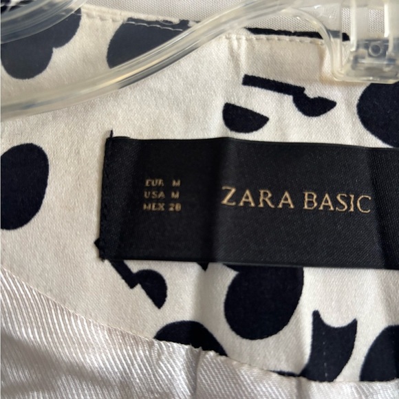 ZARA BASICBlack and White Floral Jacket - Picture 3 of 7